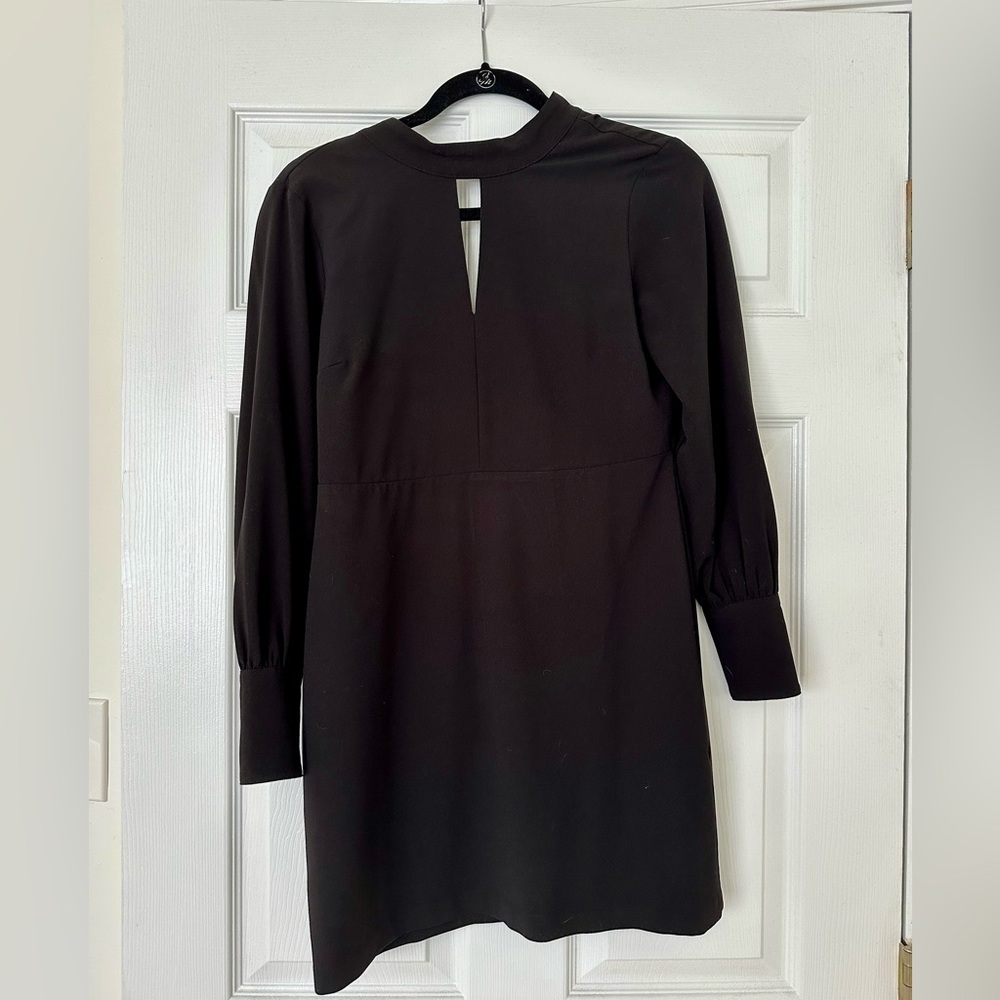 Banana Republic black, long-sleeved mini dress size 2P.